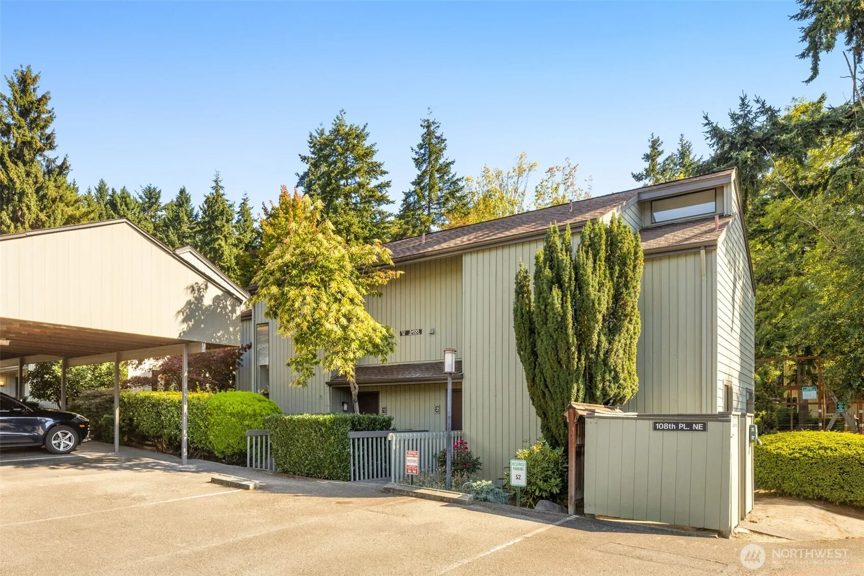 Property photo for 3400 108th Place Ne #2, Bellevue photo 2