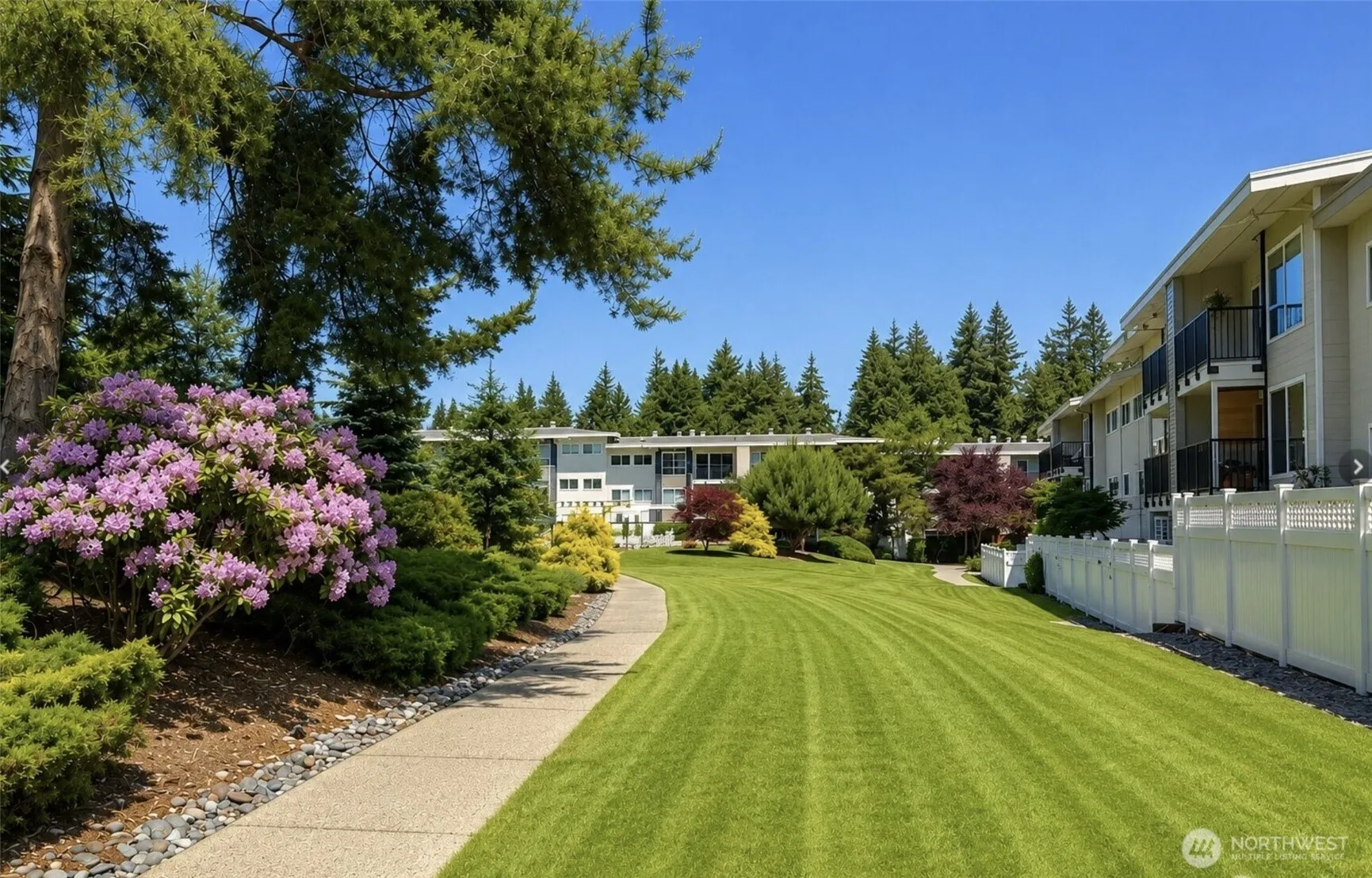 Property photo for 12631 Ne 9th Place #c205, Bellevue