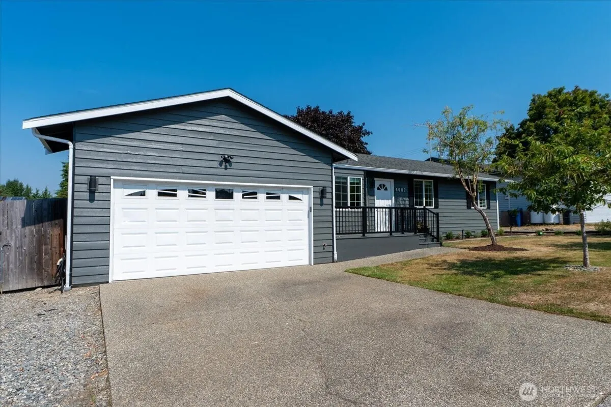 Property photo for 6607 69th Street Ne, Marysville