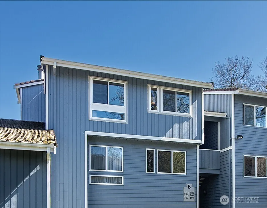 Property photo for 4120 212th Street Sw #b301, Mountlake Terrace photo 2