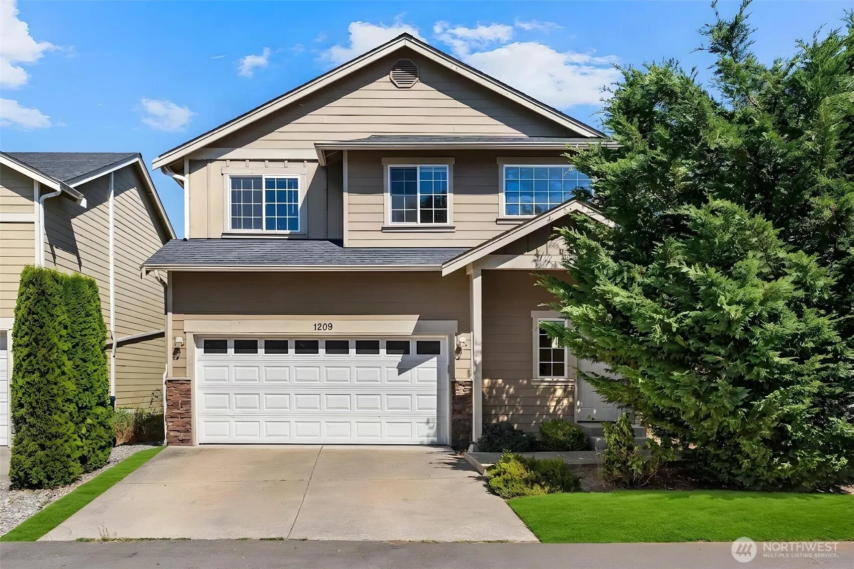 Property photo for 1209 139th Place Sw, Lynnwood