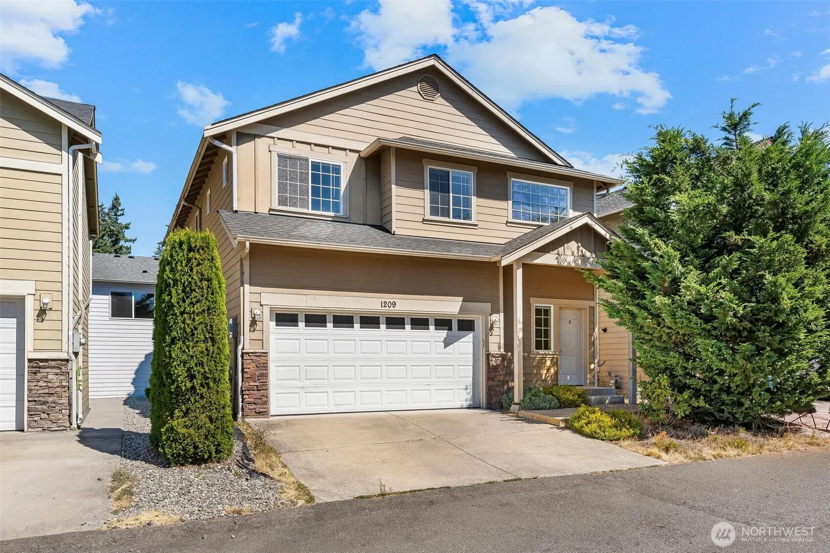Property photo for 1209 139th Place Sw, Lynnwood photo 4