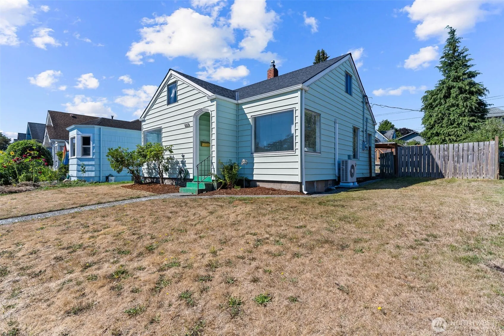 Property photo for 5212 Yakima Avenue, Tacoma photo 3