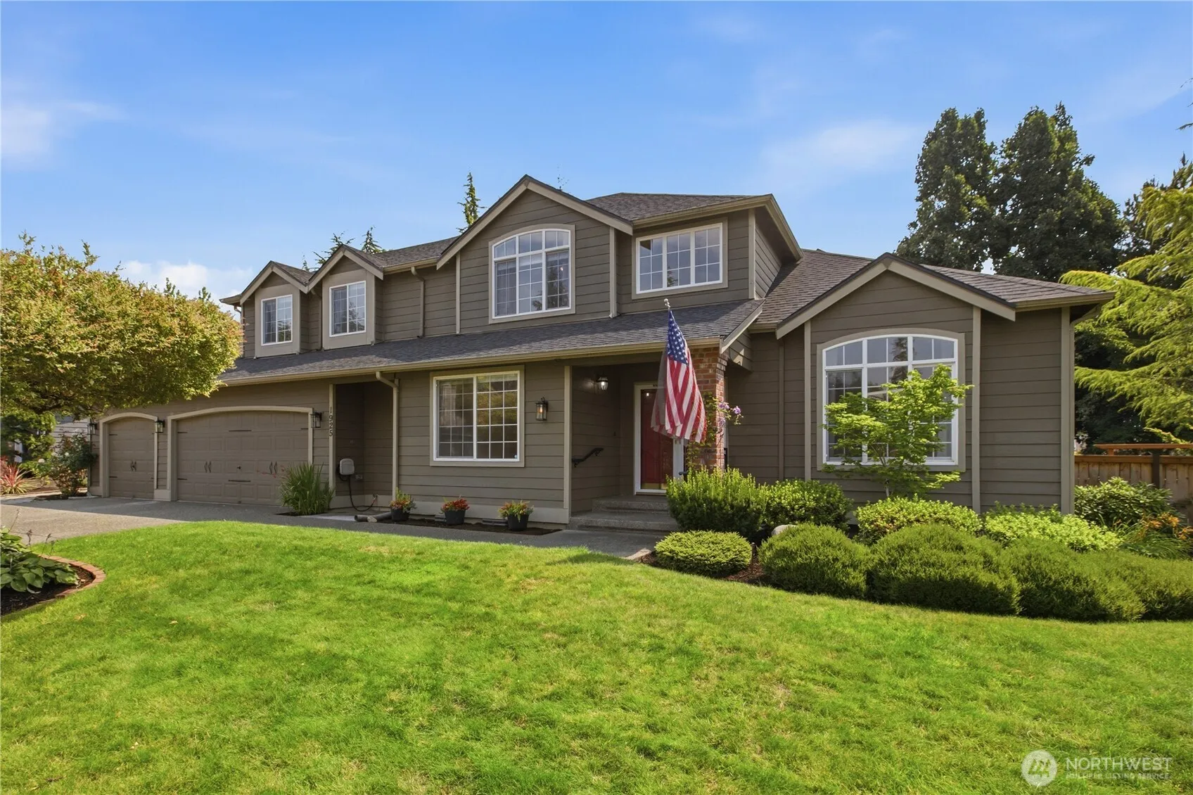 Property photo for 1925 19th Street Se, Puyallup photo 3