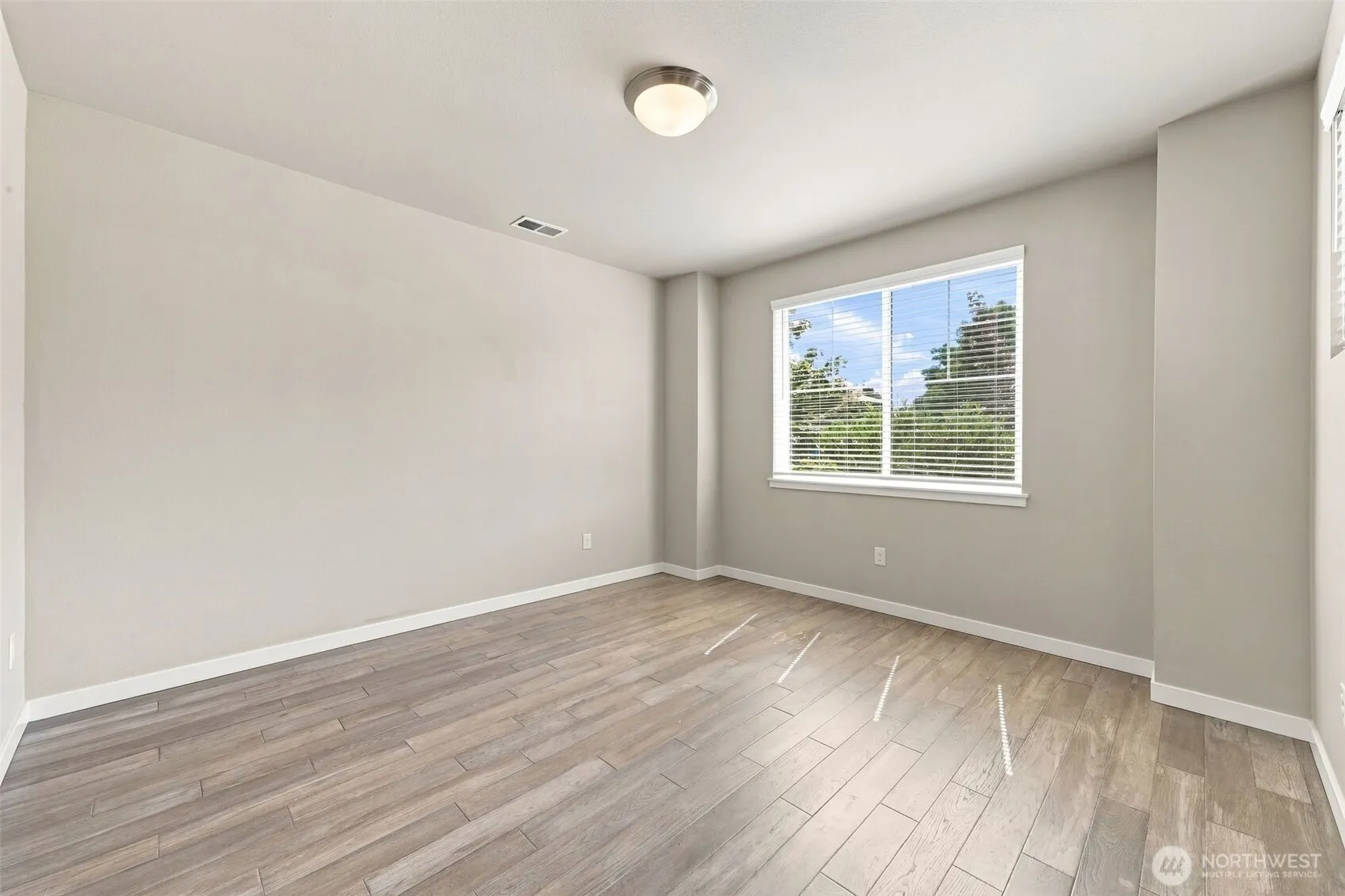 Property photo for 1433 E 48th Street, Tacoma photo 5