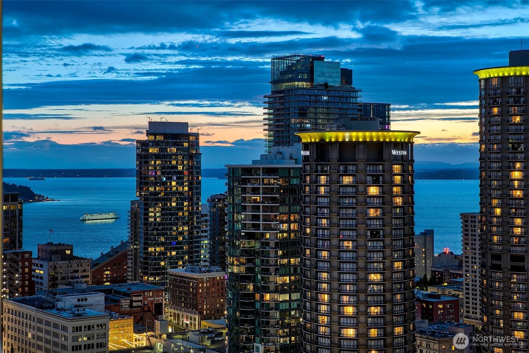 Property photo for 737 Olive Way #3101, Seattle