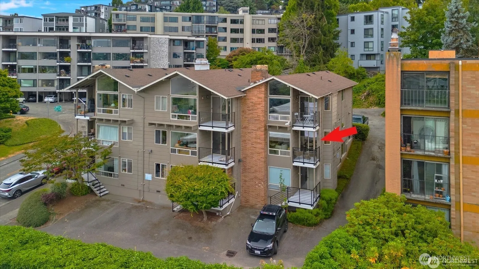 Property photo for 3700 W 25th Place #201, Seattle photo 3