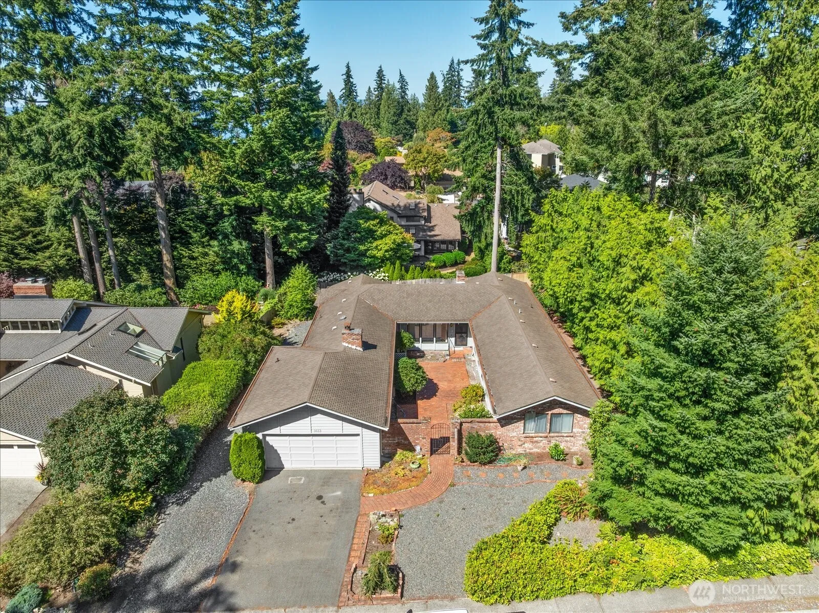 Property photo for 9113 186th Place Sw, Edmonds photo 2