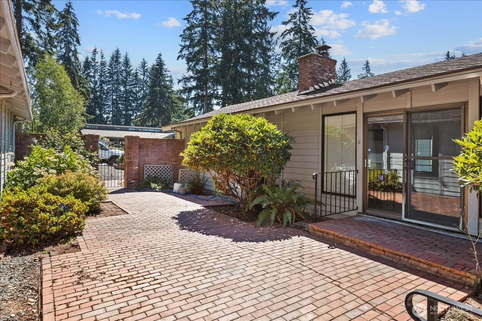 Property photo for 9113 186th Place Sw, Edmonds photo 4