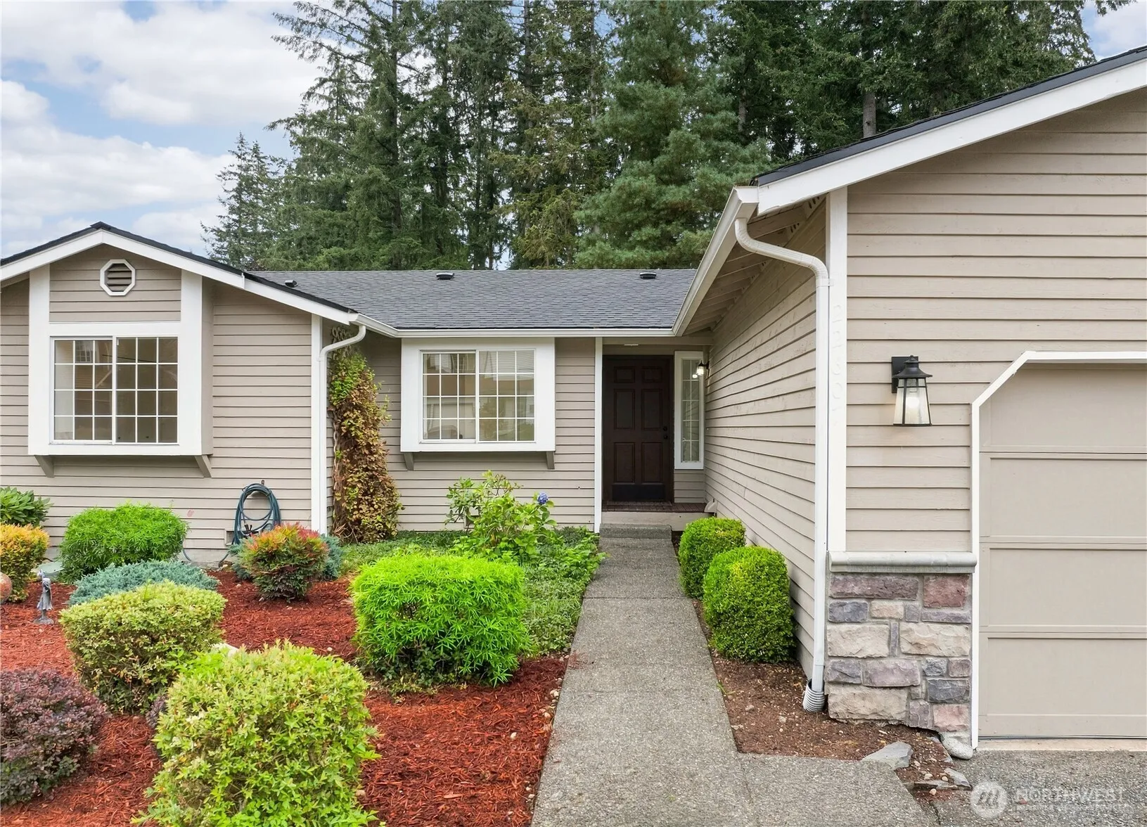 Property photo for 22607 Se 273rd Street, Maple Valley photo 2