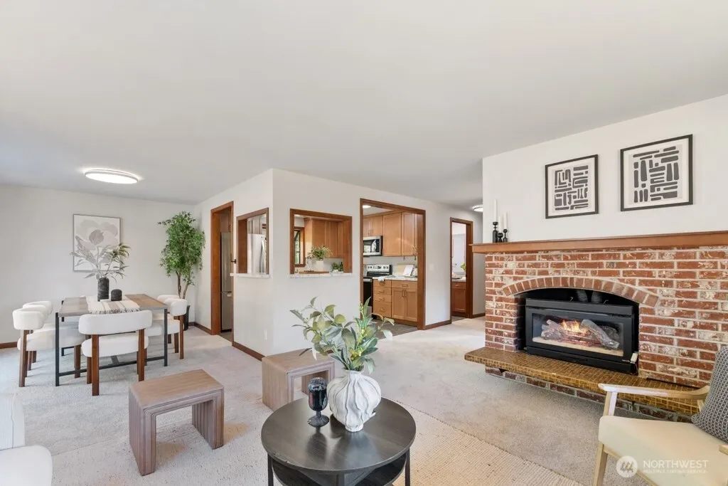 Property photo for 160 S 120th Street, Burien photo 5
