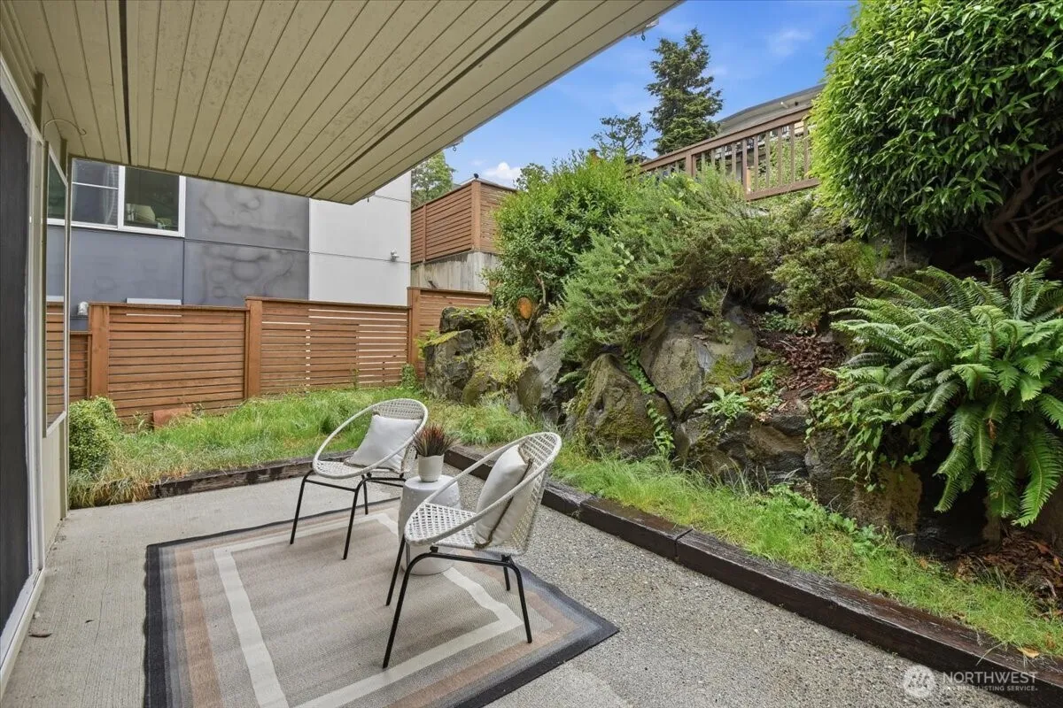 Property photo for 2552 14th Avenue W #203, Seattle photo 3