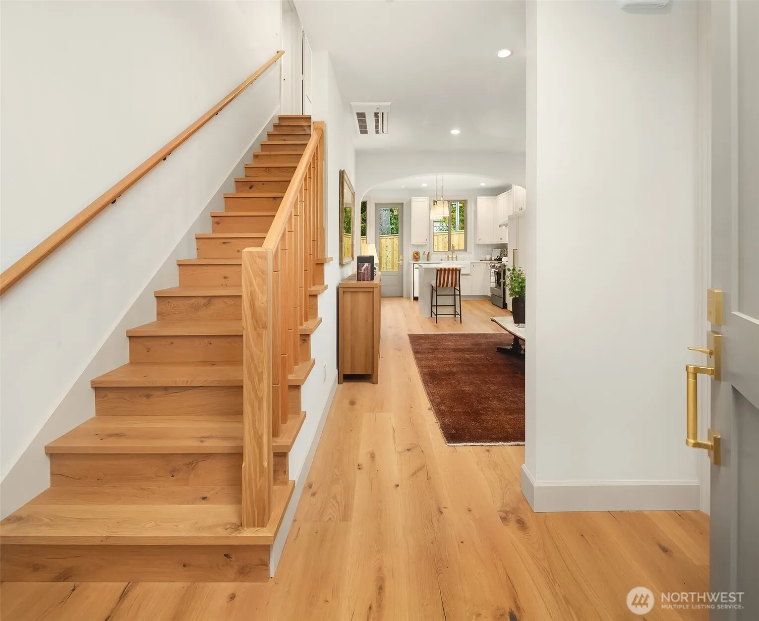 Property photo for 22706 92nd Avenue W #a, Edmonds photo 2