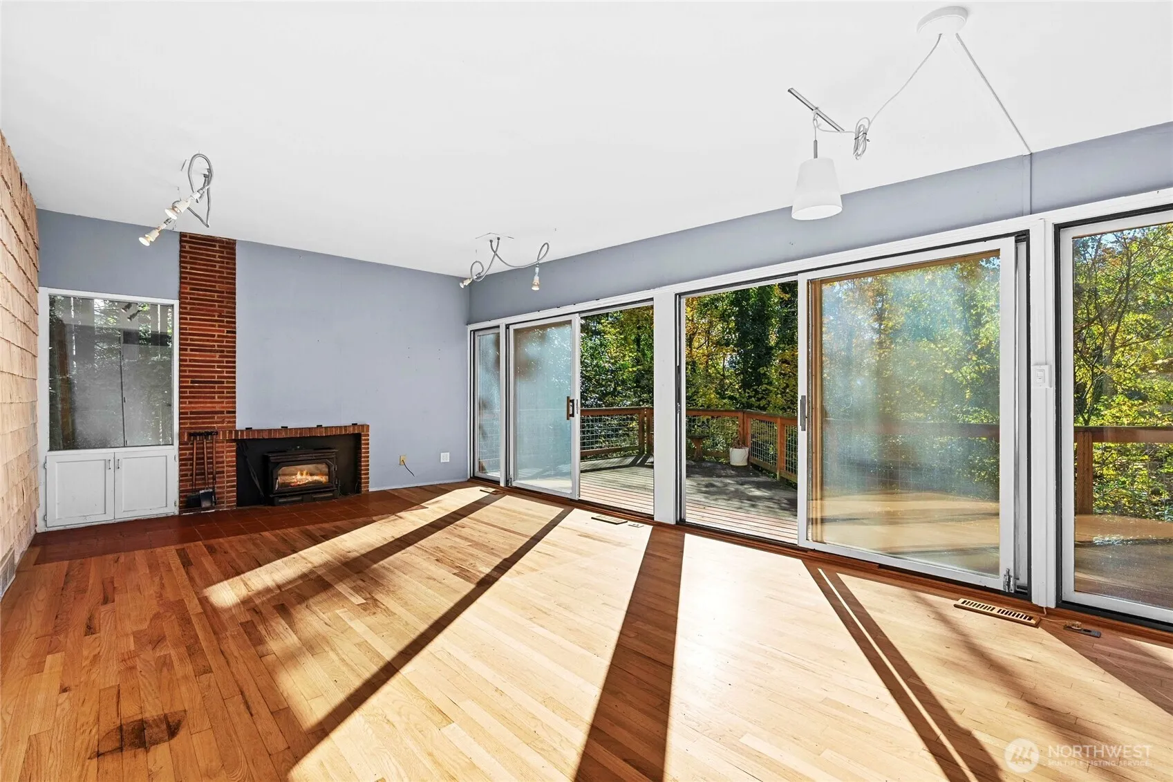 Property photo for 12117 Se 26th Street, Bellevue photo 5