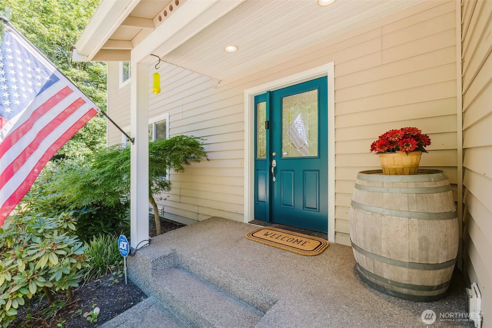 Property photo for 2867 Sand Dollar Road W, Bremerton photo 3