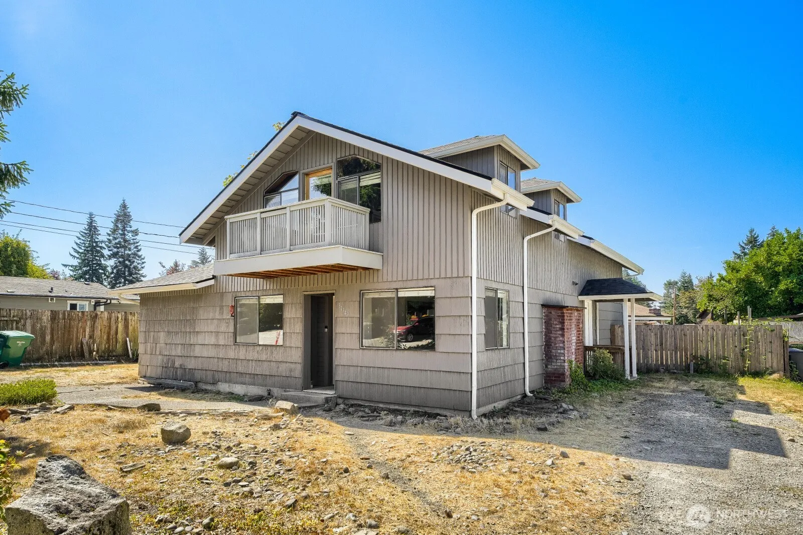 Property photo for 31349 13th Avenue S, Federal Way photo 2