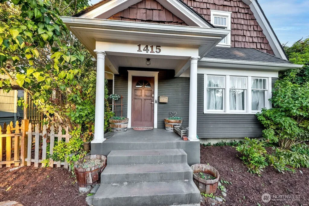 Property photo for 1415 N Steele Street, Tacoma photo 2