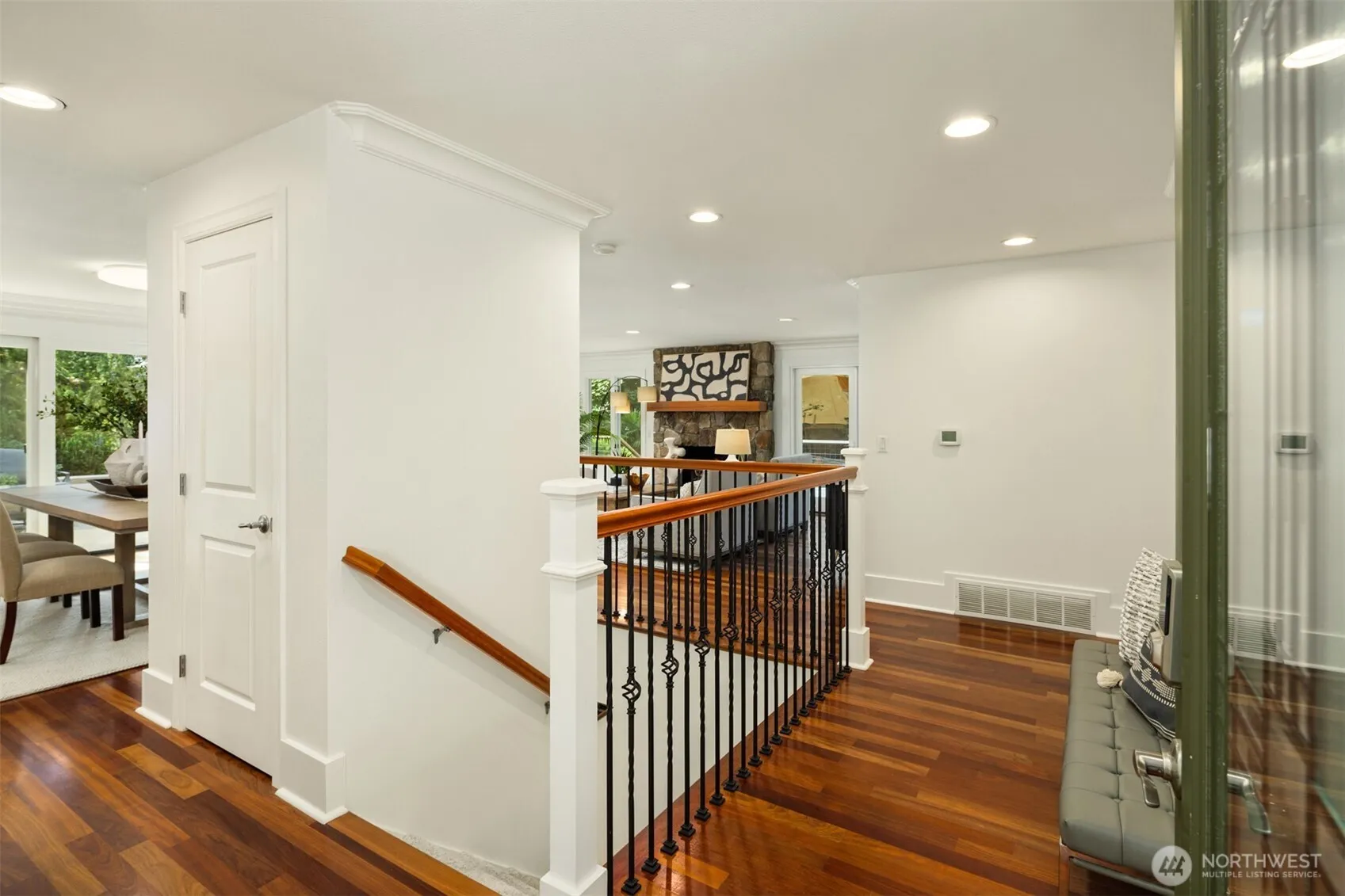 Property photo for 4859 86th Avenue Se, Mercer Island photo 4