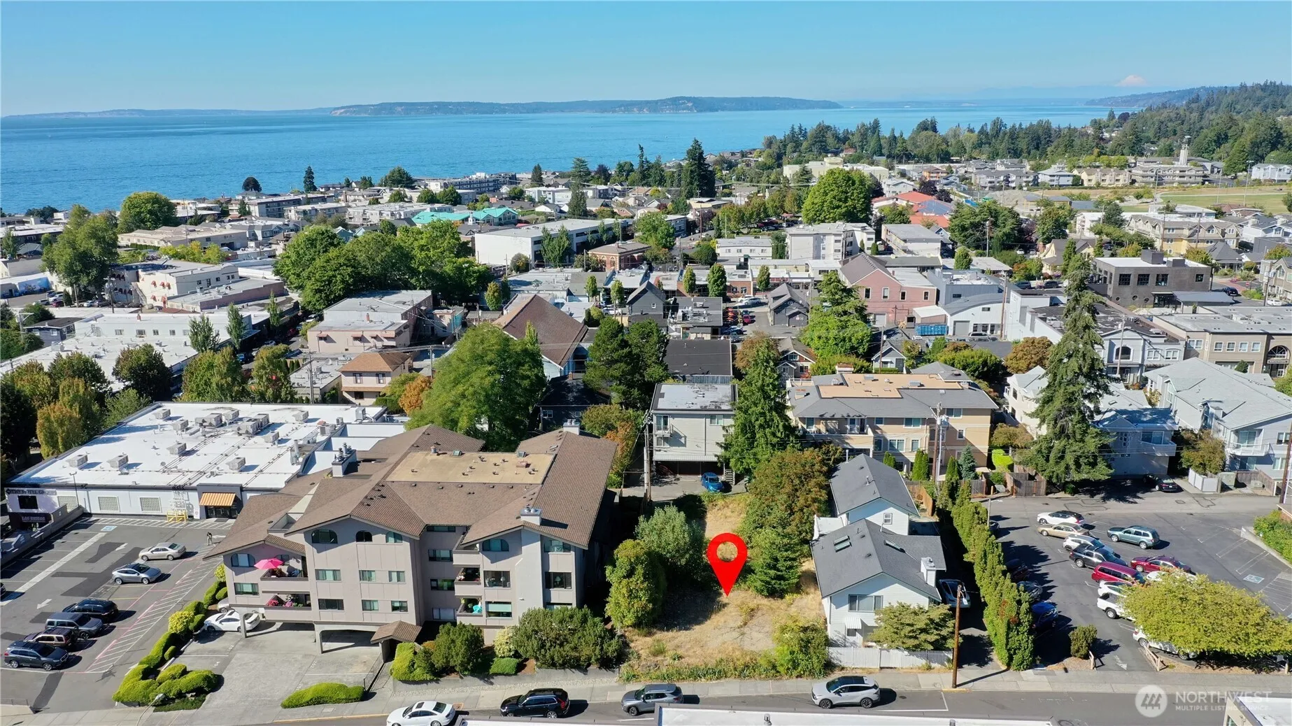 Property photo for 527 Maple Street, Edmonds photo 3