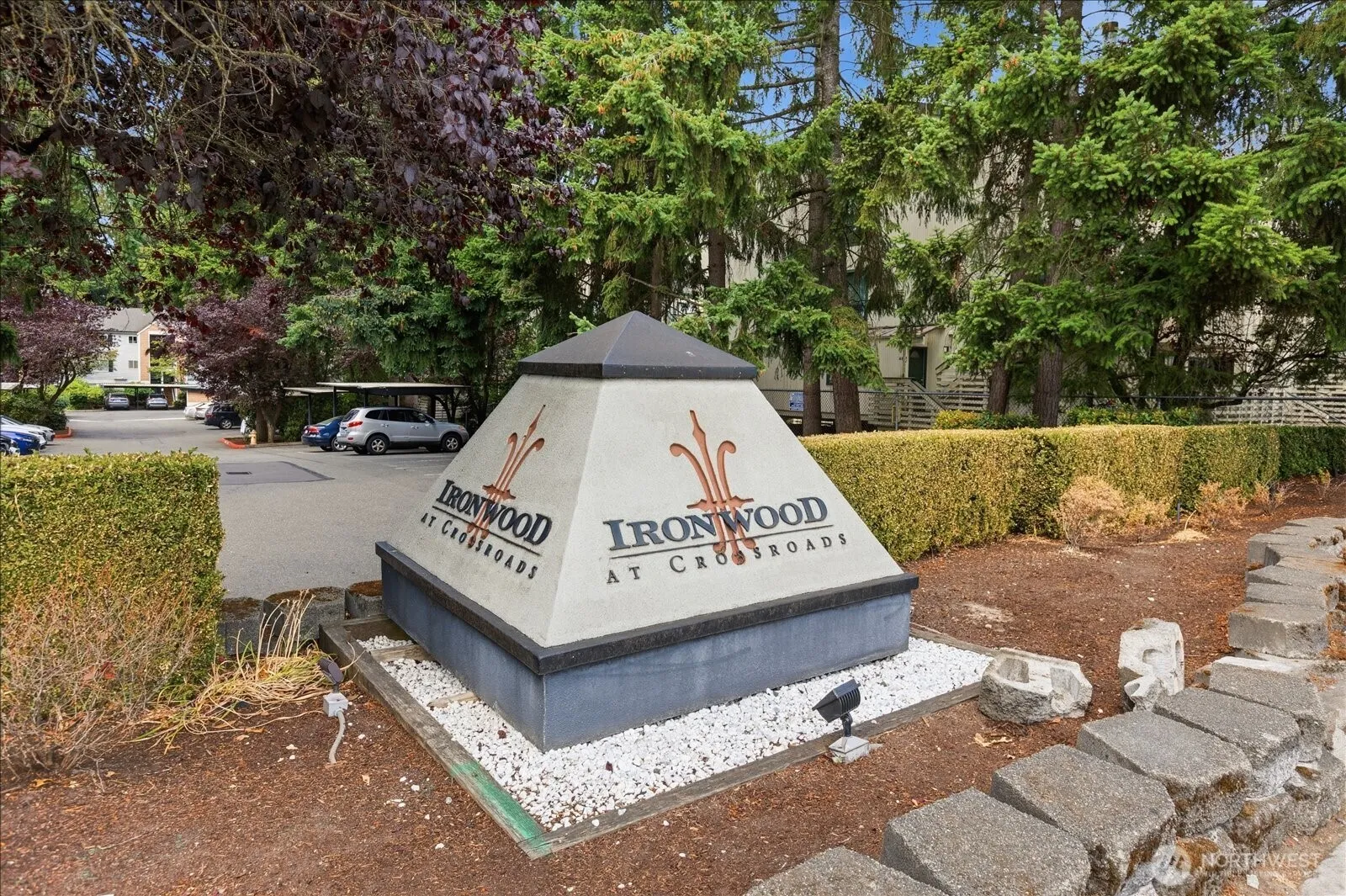 Property photo for 1011 156th Ave Ne Avenue Ne #207, Bellevue photo 4