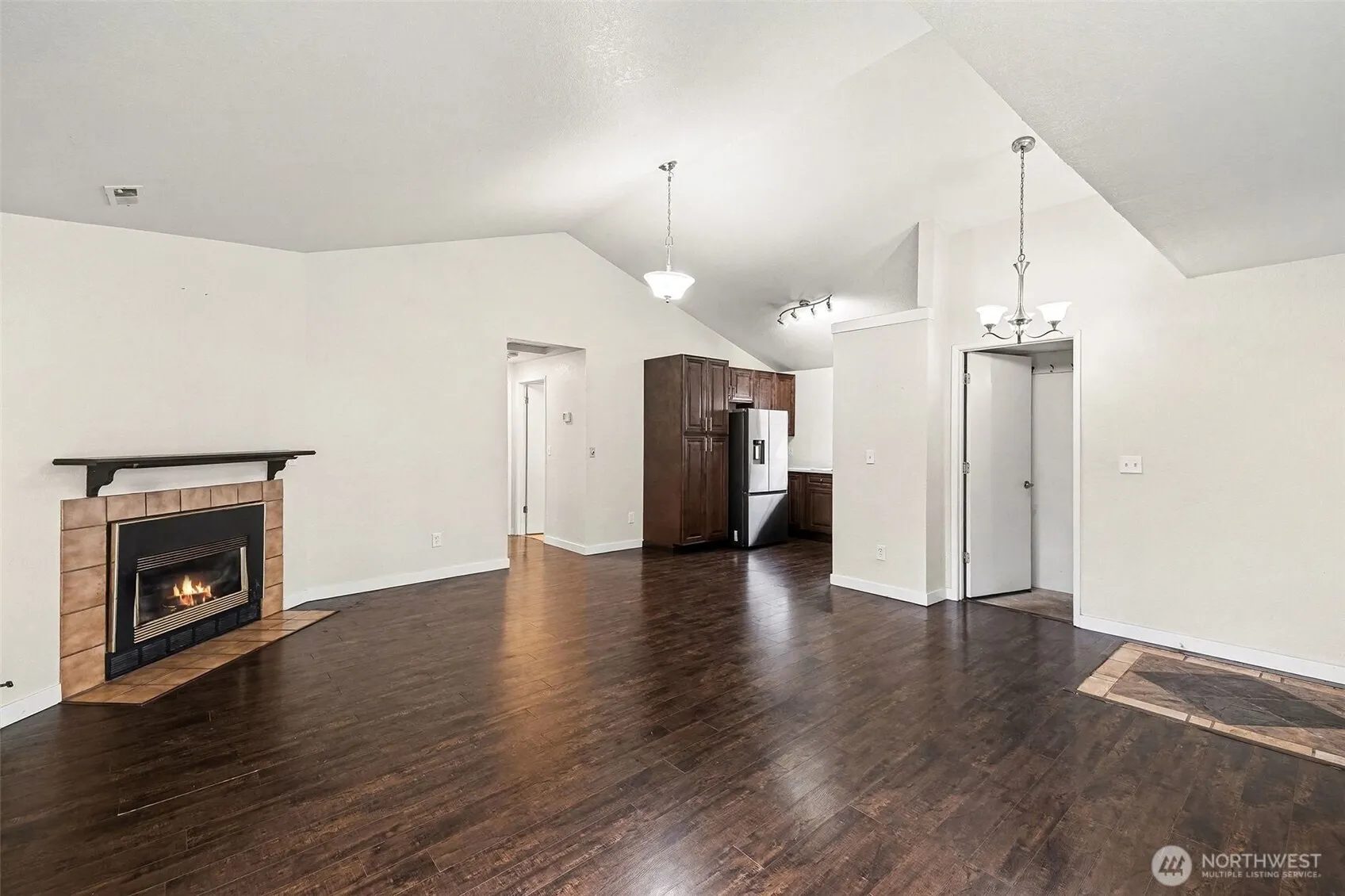 Property photo for 9103 183rd Avenue Ne, Redmond photo 2