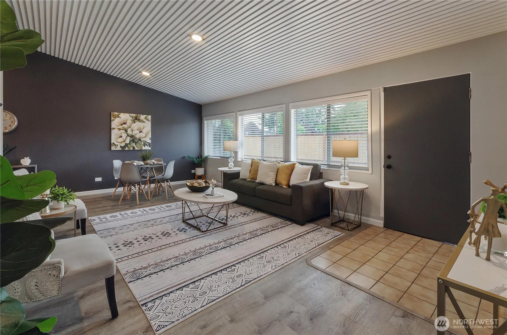Property photo for 9711 Farwest Drive Sw, Lakewood