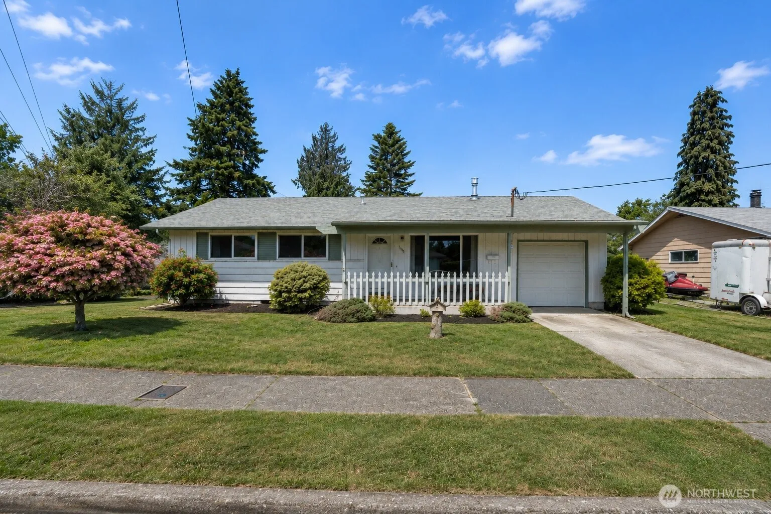 Property photo for 1005 20th Street Se, Auburn