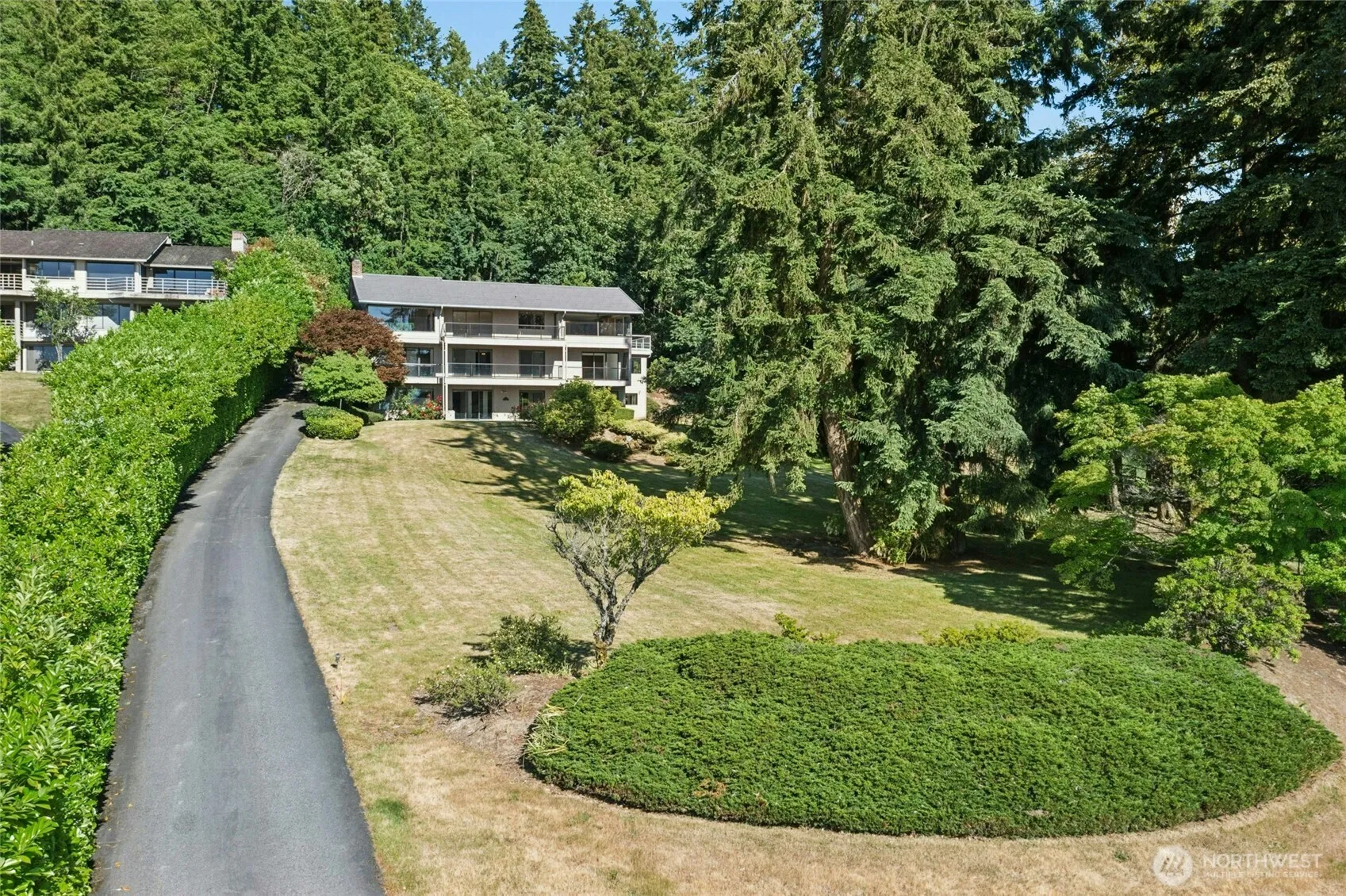 Property photo for 4736 Somerset Xxx Lot Avenue Se #lot, Bellevue photo 4