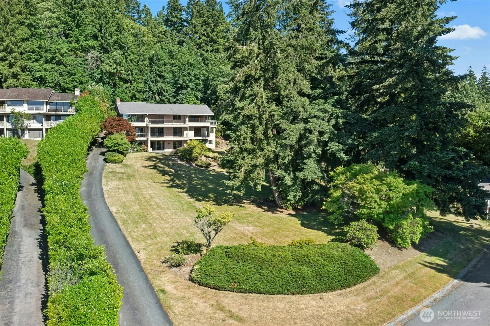 Property photo for 4736 Somerset Xxx Lot Avenue Se #lot, Bellevue photo 3