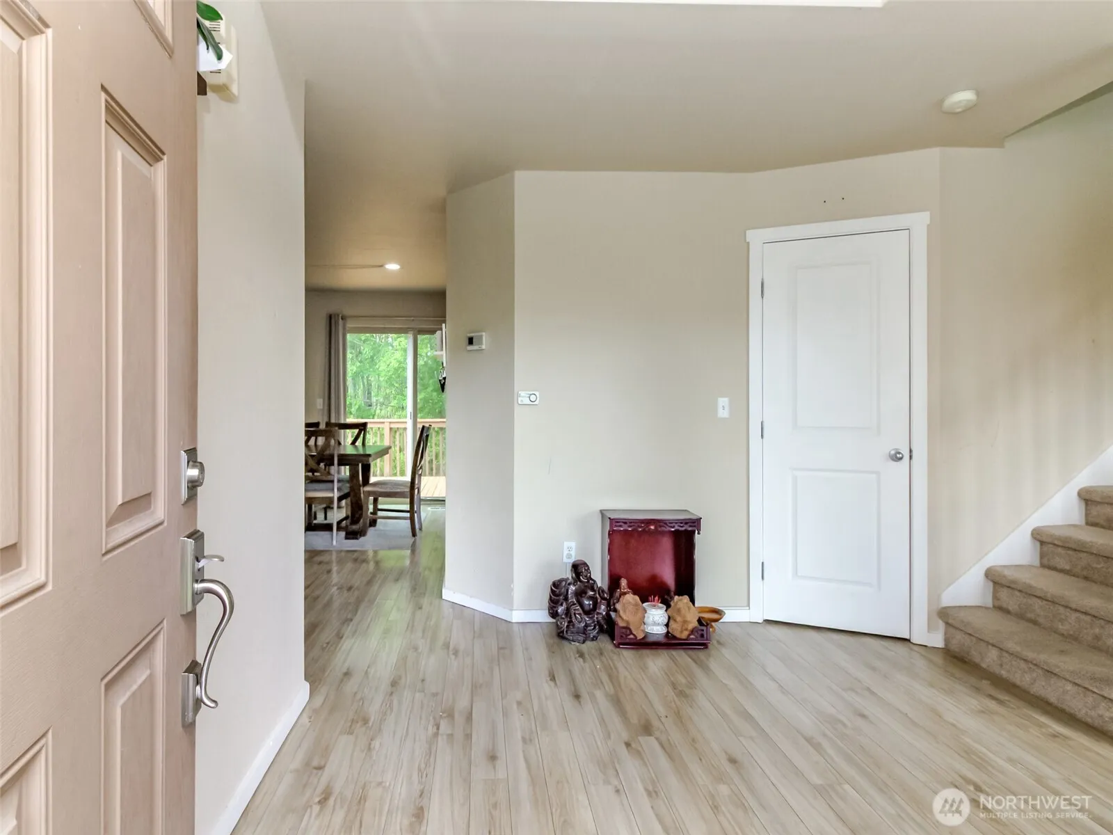 Property photo for 9506 10th Avenue E, Tacoma photo 5