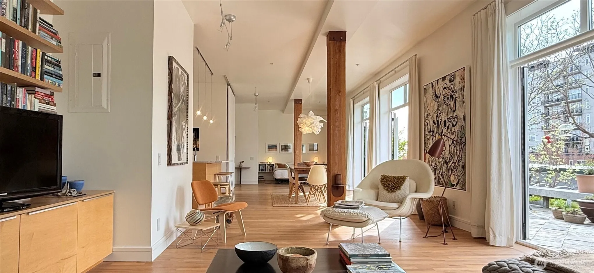 Property photo for 81 Vine Street #404, Seattle photo 4