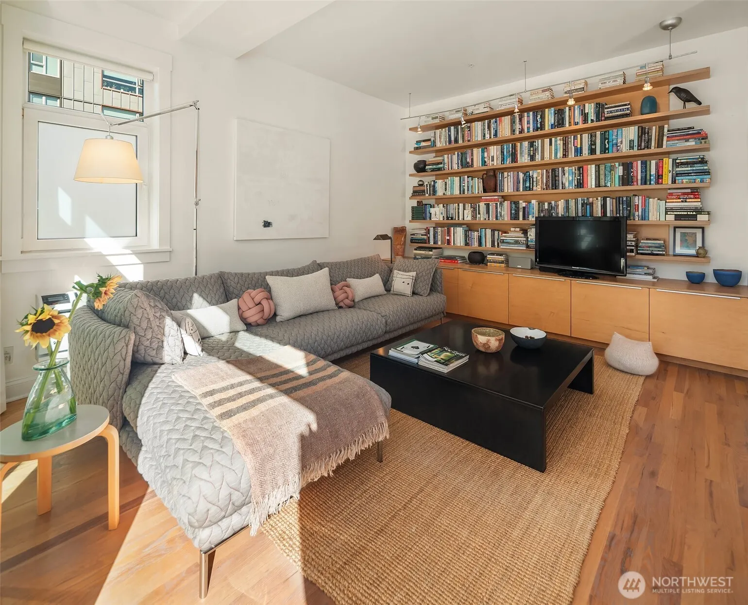 Property photo for 81 Vine Street #404, Seattle photo 5