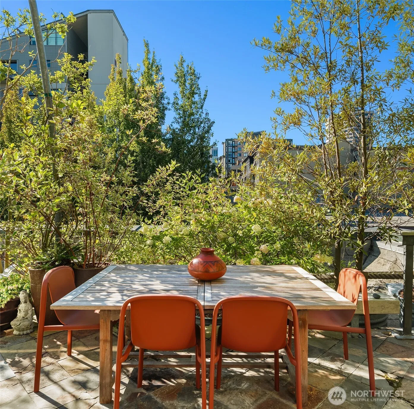 Property photo for 81 Vine Street #404, Seattle photo 2