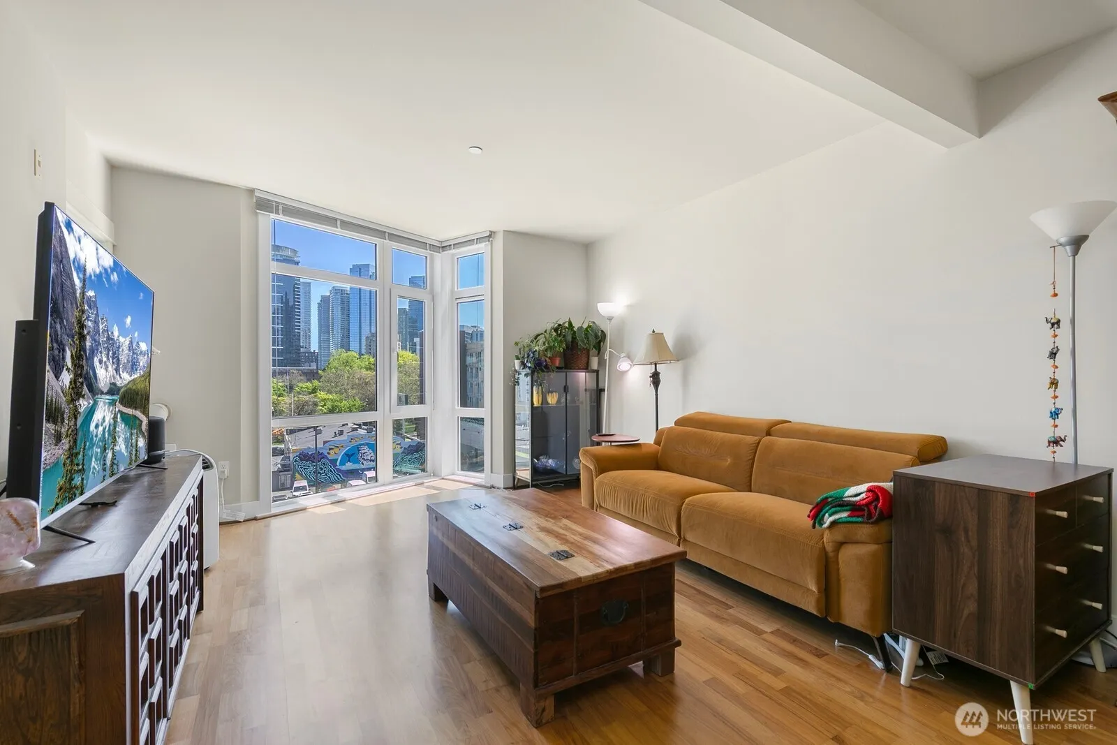 Property photo for 699 John Street #516, Seattle photo 2