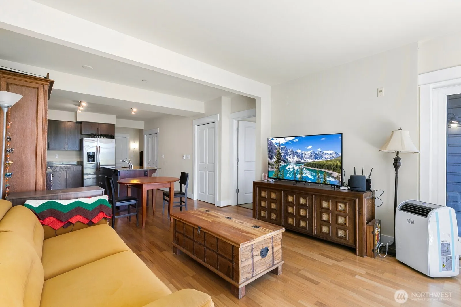 Property photo for 699 John Street #516, Seattle photo 4