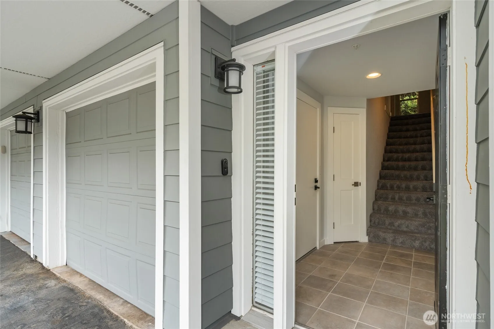 Property photo for 16125 Juanita Woodinville Way Ne Ne #2103, Bothell photo 4