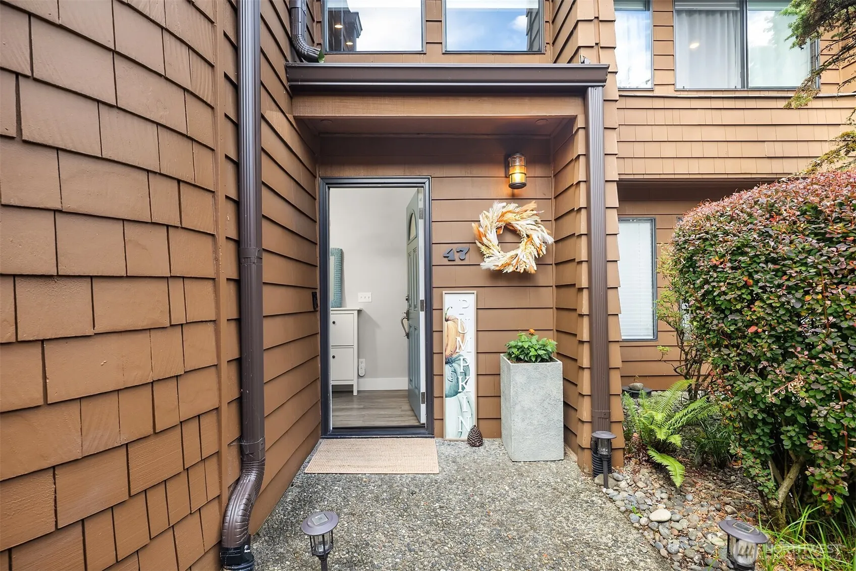 Property photo for 11500 Ne 128th Street Dr #47, Kirkland photo 2