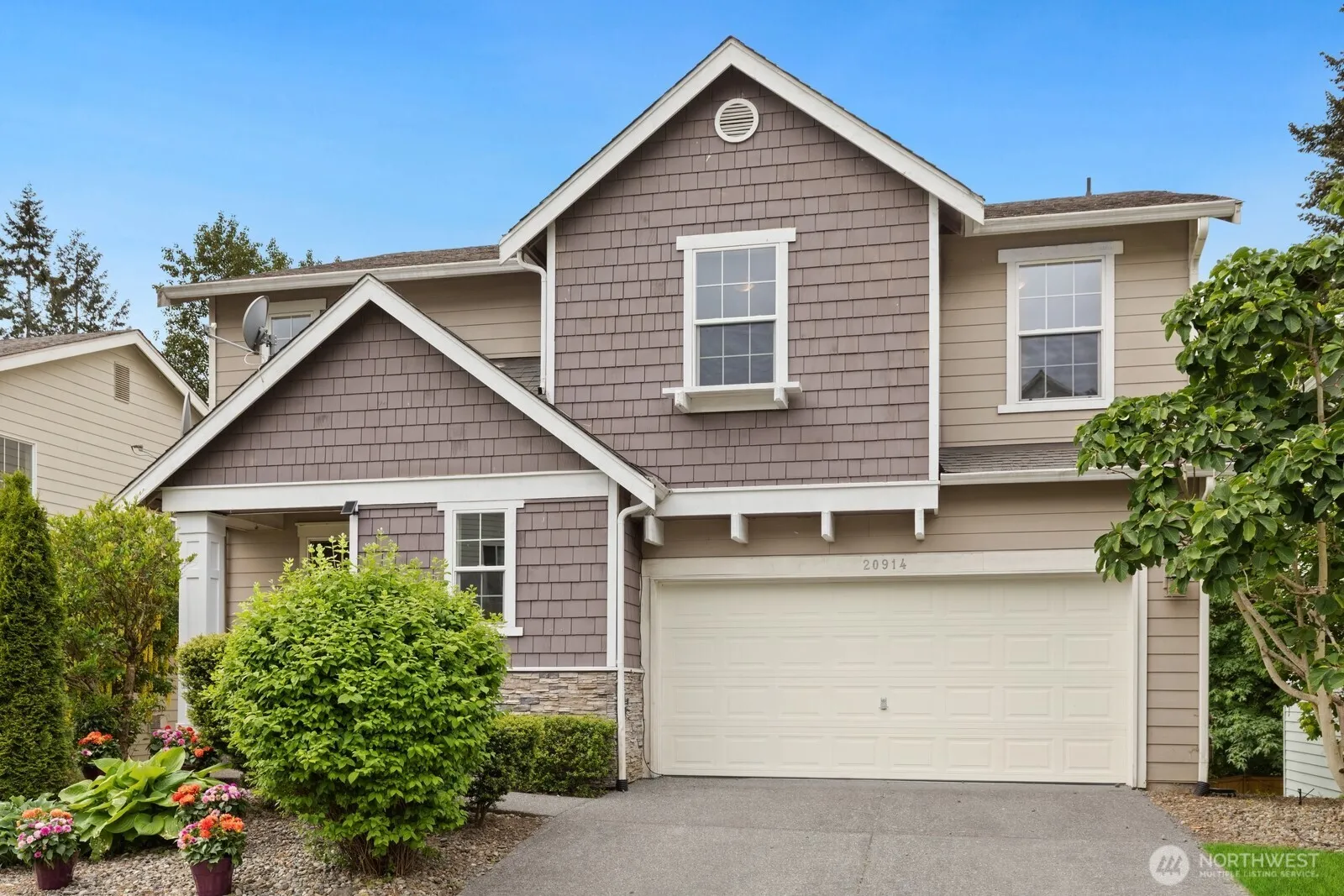 Property photo for 20914 13th Place W, Lynnwood photo 3