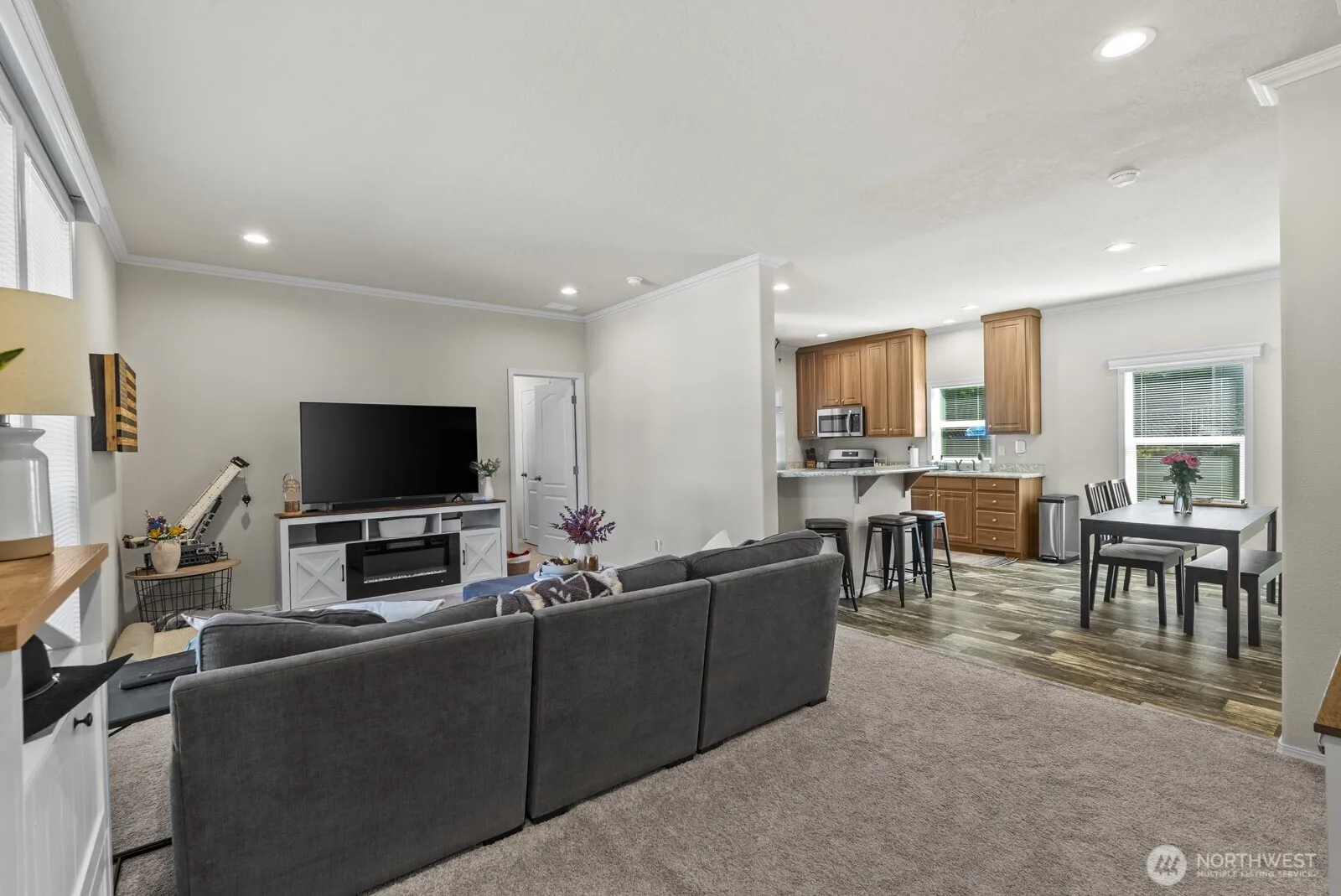 Property photo for 12813 Ridge Cir E, Bonney Lake photo 4