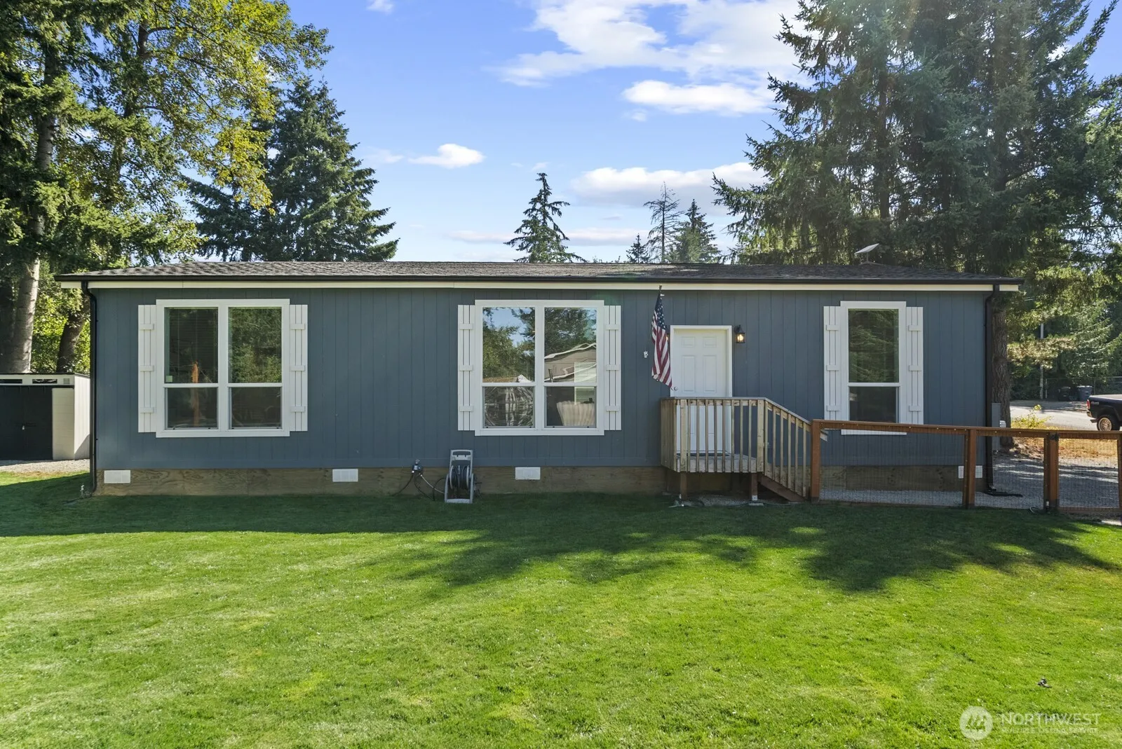 Property photo for 12813 Ridge Cir E, Bonney Lake