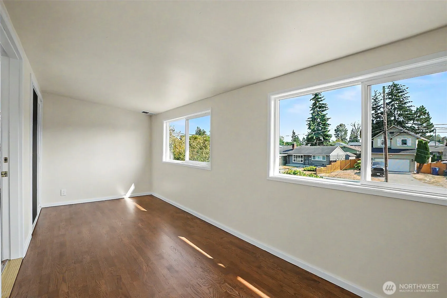 Property photo for 517 E 68th Street, Tacoma photo 5