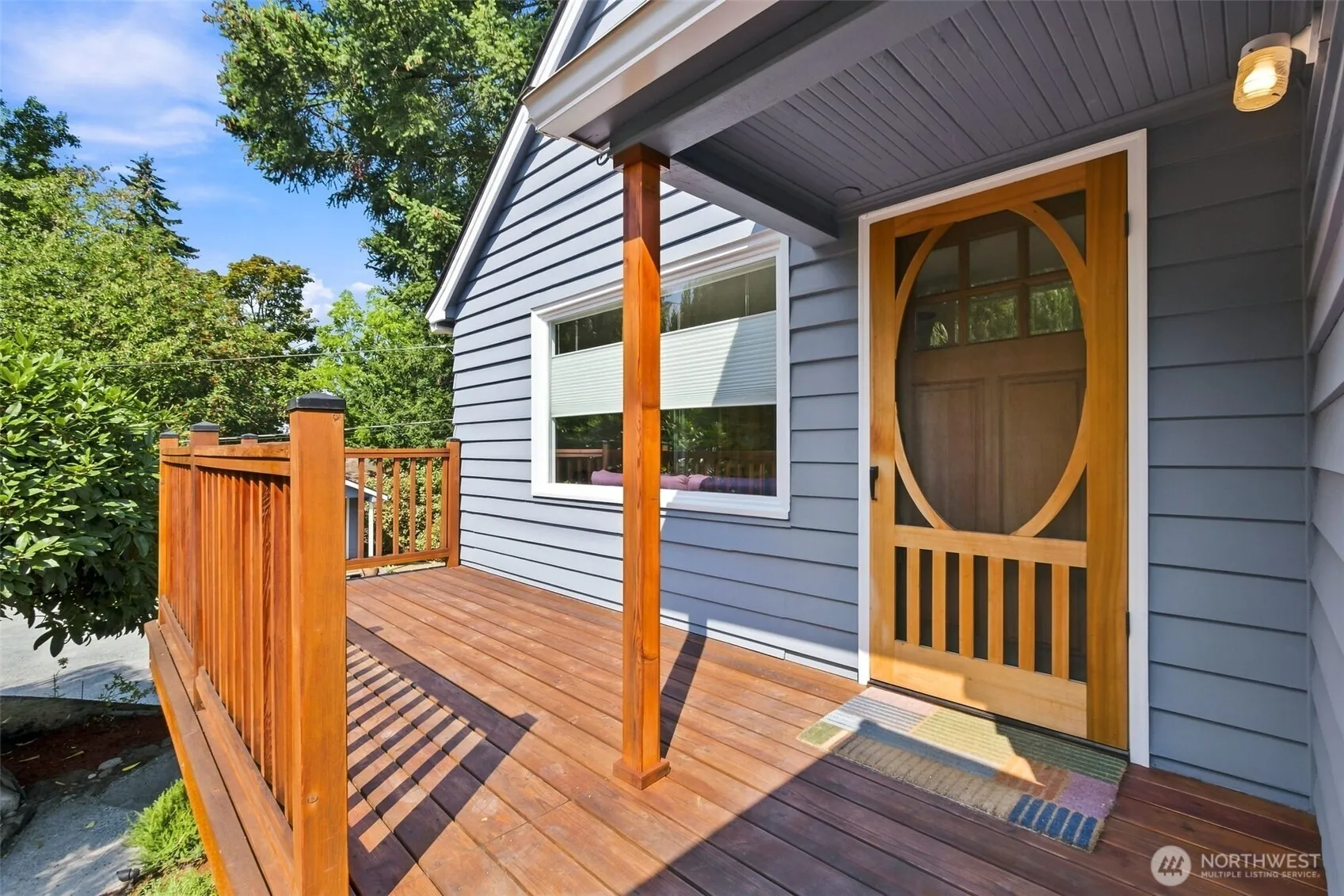 Property photo for 1102 Sw 124th Street, Burien photo 2