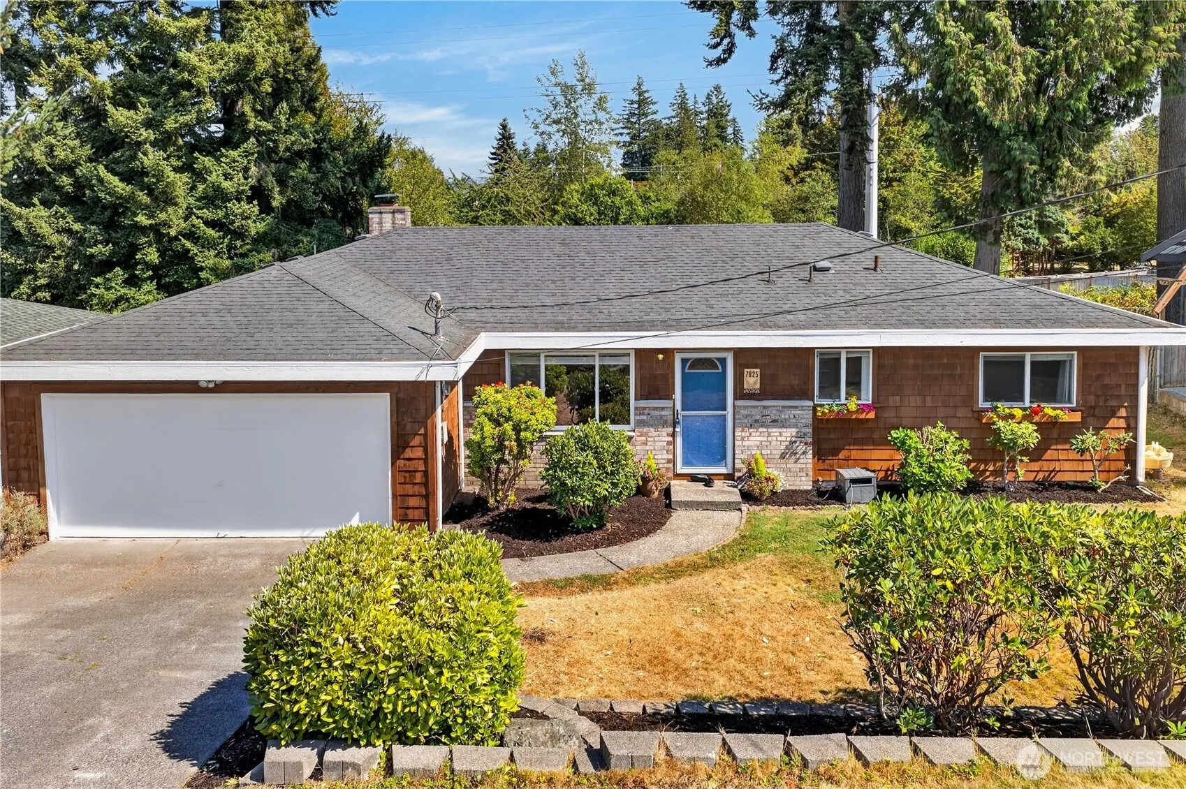 Property photo for 7825 Highland Drive, Everett