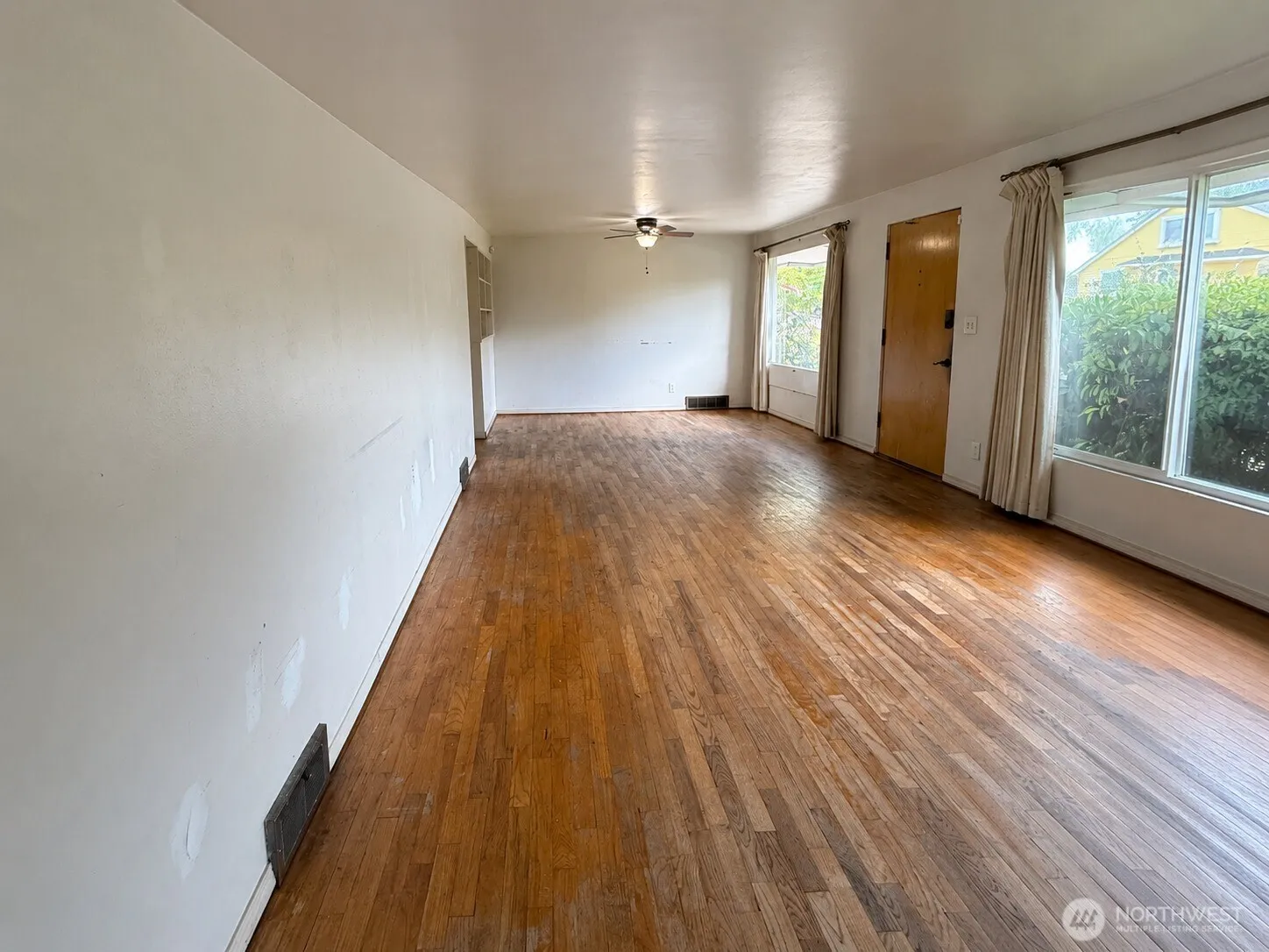 Property photo for 409 106th St S, Tacoma photo 5