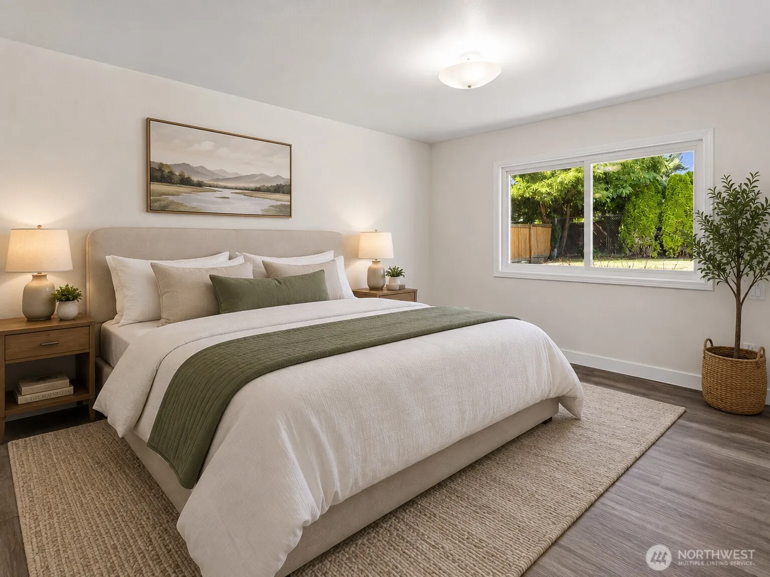 Property photo for 10833 11th Avenue Sw, Seattle photo 5