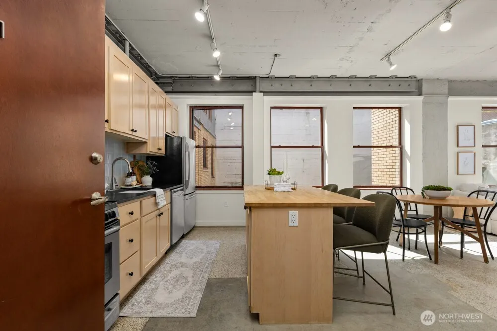 Property photo for 744 Market Street #301, Tacoma photo 3