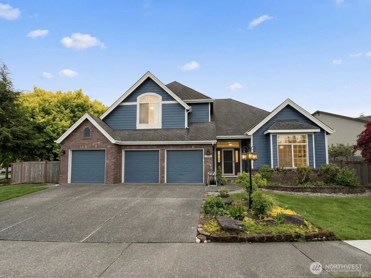 Property photo for 11208 42nd Avenue Se, Everett
