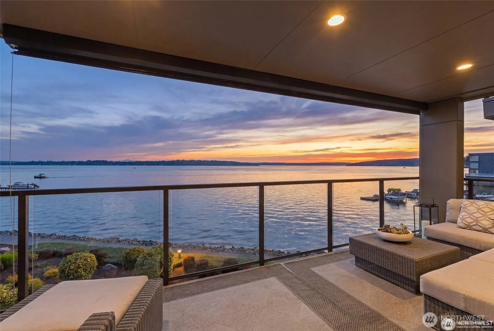 Property photo for 827 Lake Street S #207, Kirkland