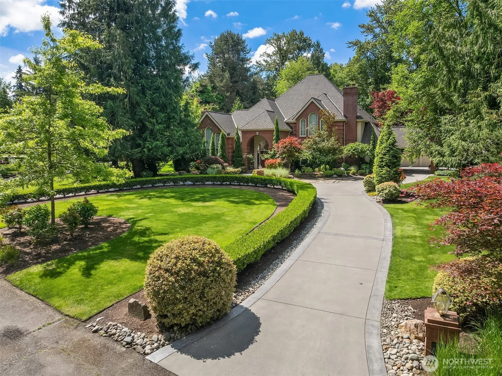 Property photo for 19955 Ne 129th Street, Woodinville photo 2