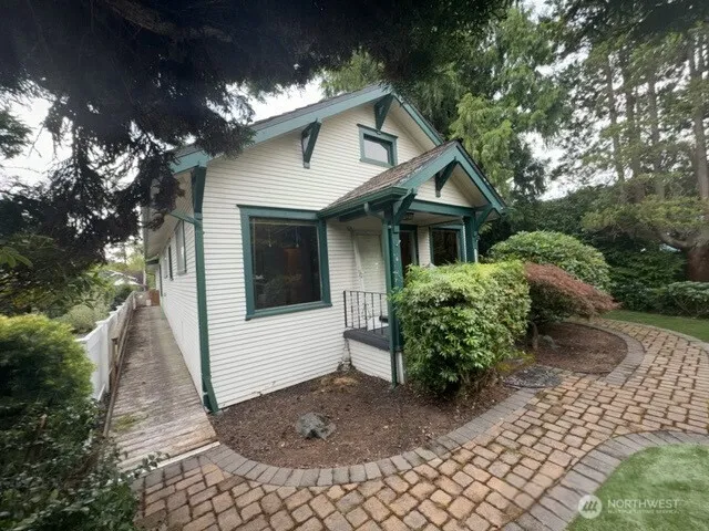 Property photo for 1611 Oakes Avenue, Everett photo 2